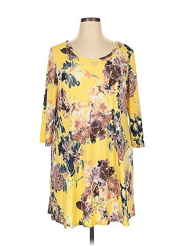 Honeyme 3/4 Sleeve Blouse (view 1)