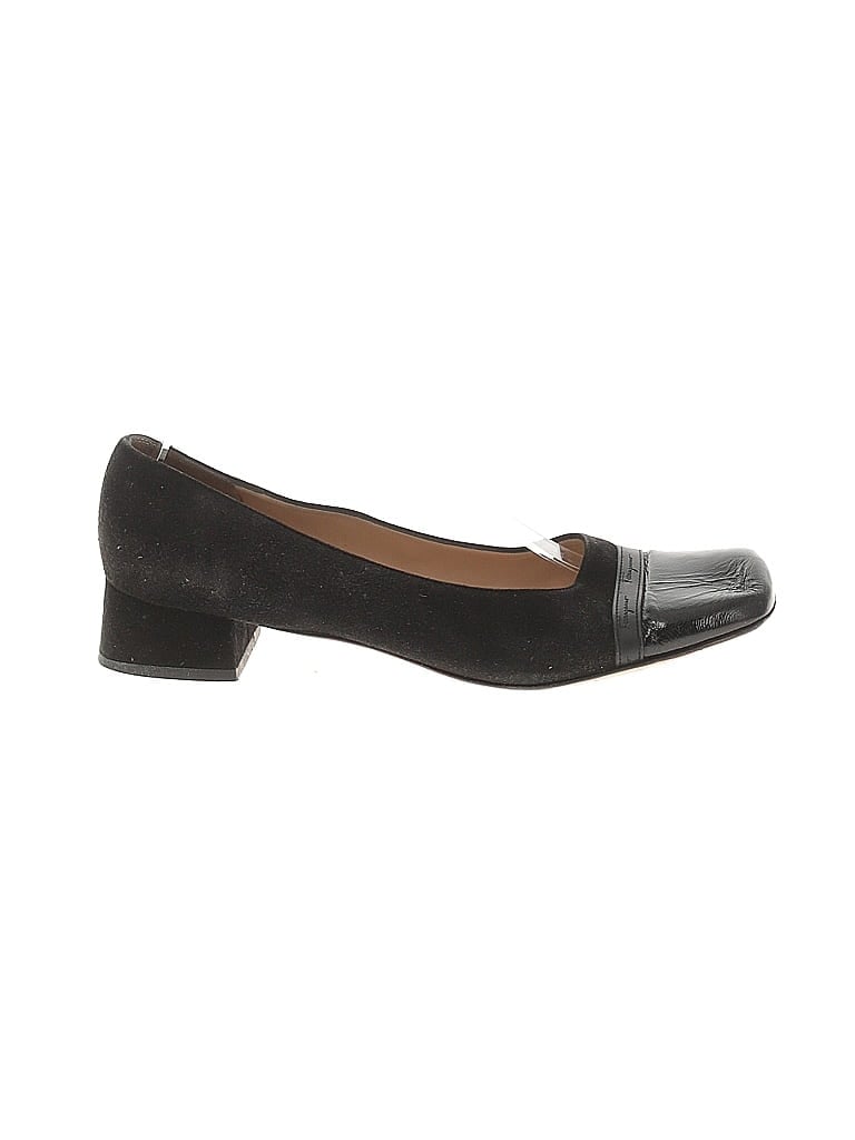 FERRAGAMO Pre-owned Flats In Black