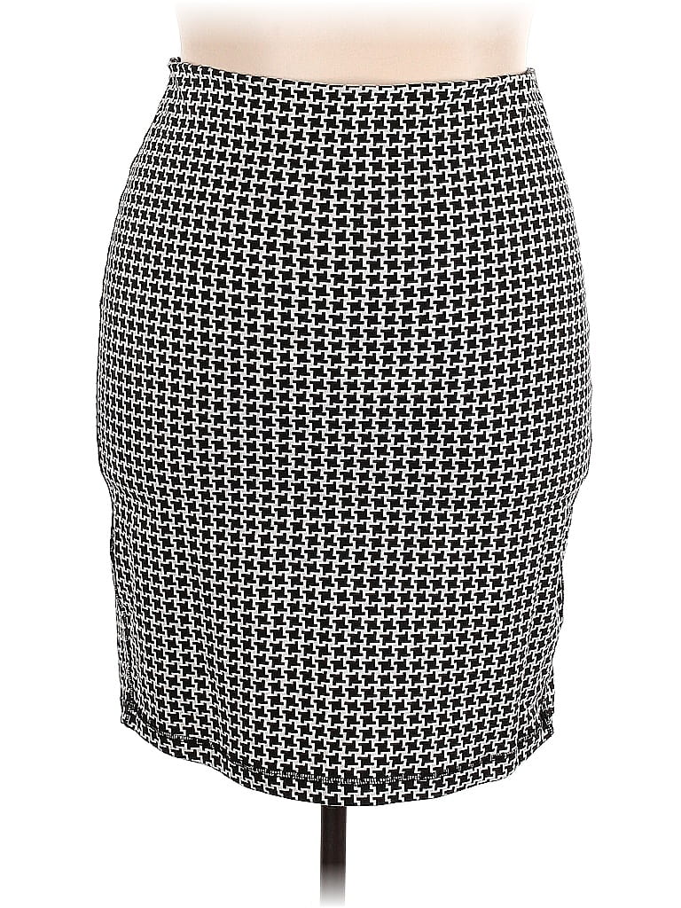 Pre-owned Old Navy Formal Skirt In Silver