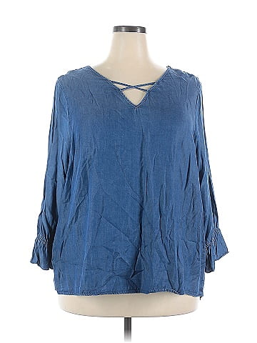 retrology 3/4 Sleeve Blouse (view 1)