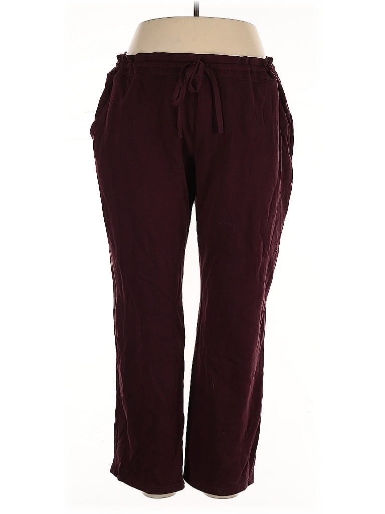 Pre-owned Amazon Essentials Casual Pants In Burgundy