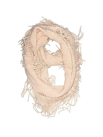 I H81 Scarf (view 1)