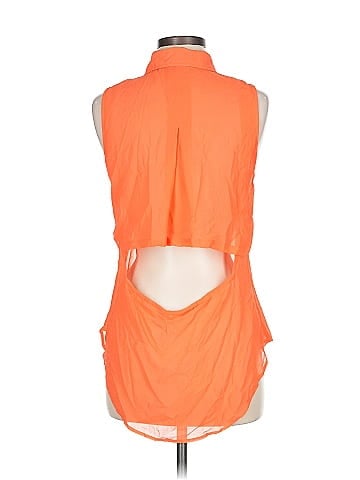 Love Tree Sleeveless Blouse (view 2)