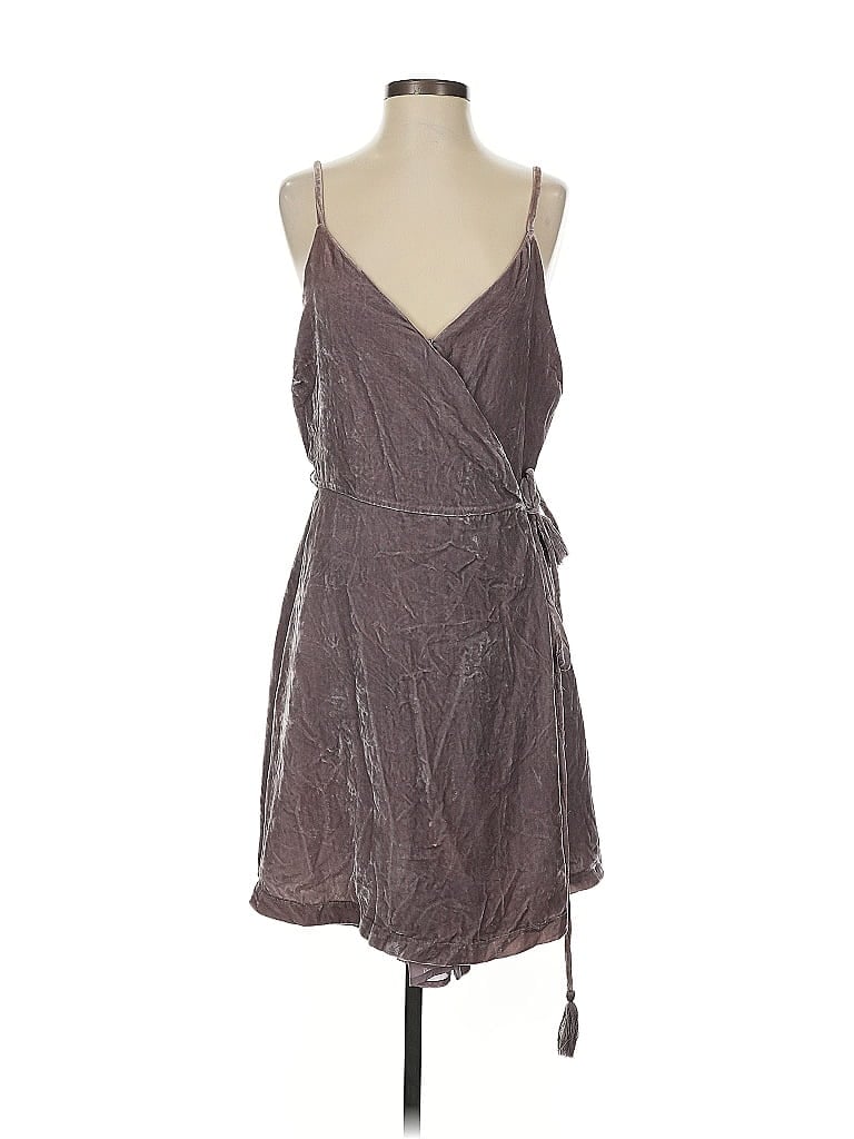 Pre-owned Cupcakes And Cashmere Cocktail Dress In Gray