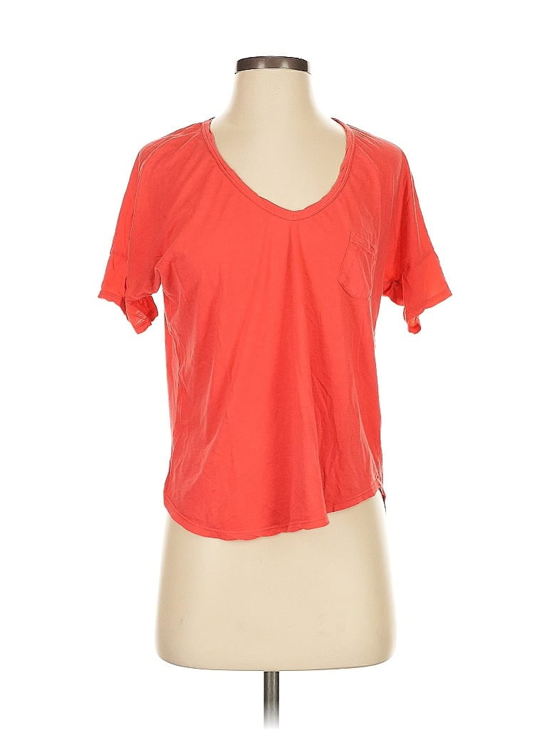 Pre-owned Velvet By Graham & Spencer Short Sleeve T-shirt In Red
