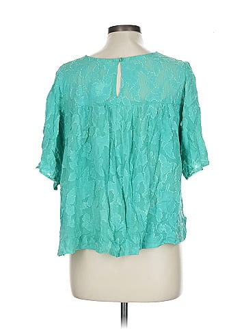 En Creme Short Sleeve Blouse (view 2)
