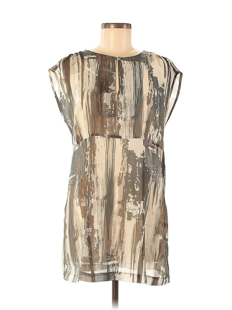 Pre-owned Cabi Casual Dress In Gray