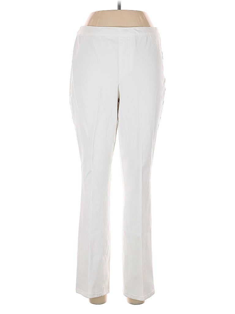 Click to view more detailed imagery on our partner's website Pre-owned Liz Claiborne Casual Pants In White