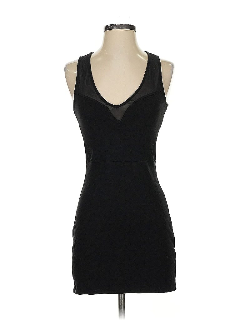 Pre-owned H&m Cocktail Dress In Black