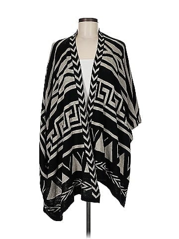 Cloud Chaser Poncho (view 1)