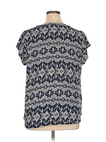 Anne Carson Short Sleeve Blouse (view 2)