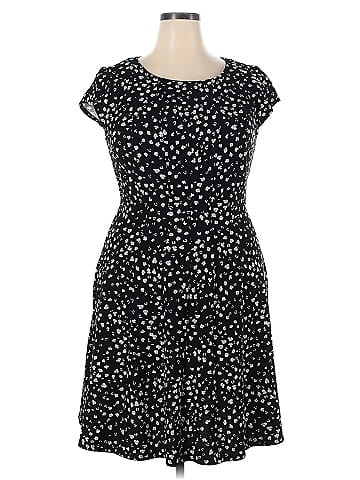 Elle Casual Dress (view 1)