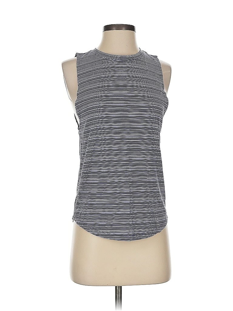 Pre-owned Athleta Sleeveless T-shirt In Gray