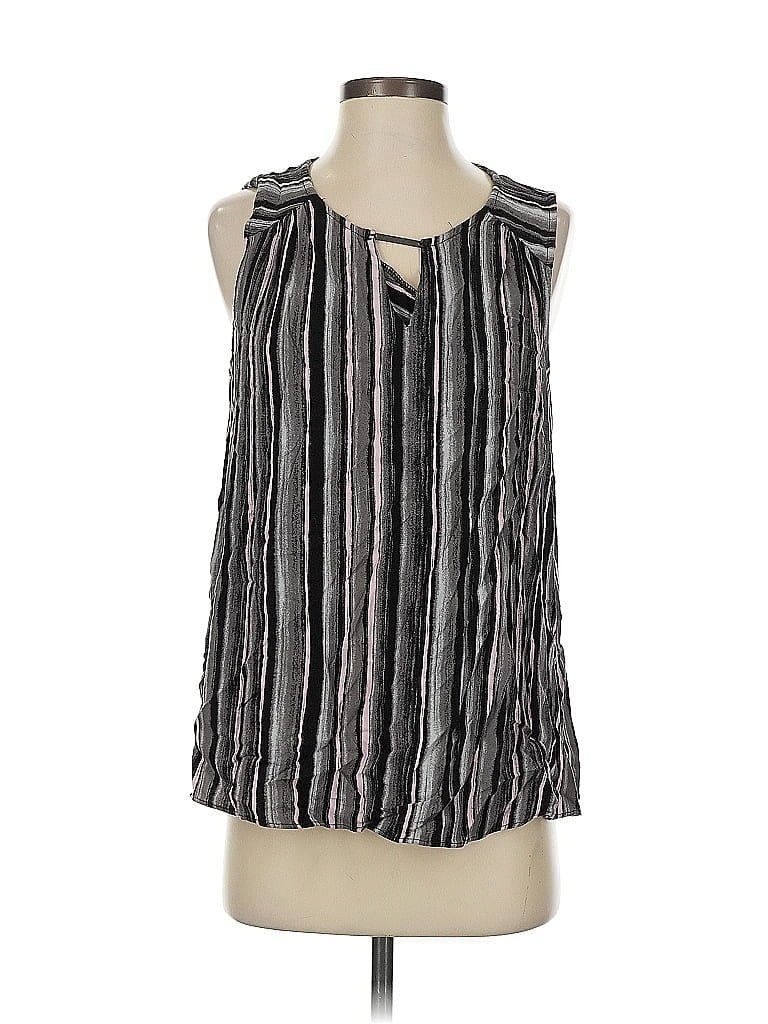 Pre-owned Torrid Sleeveless Blouse In Gray