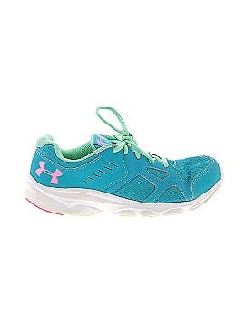 Under Armour Sneakers