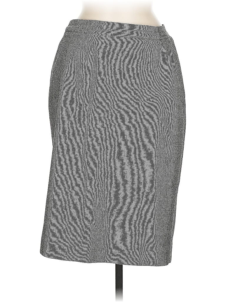 Click to view more detailed imagery on our partner's website Pre-owned Uniqlo Formal Skirt In Gray