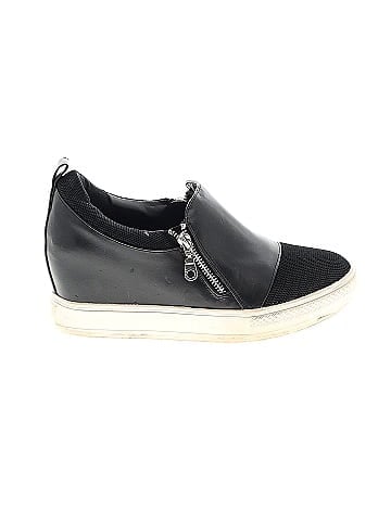 Wanted Wedges (view 1)