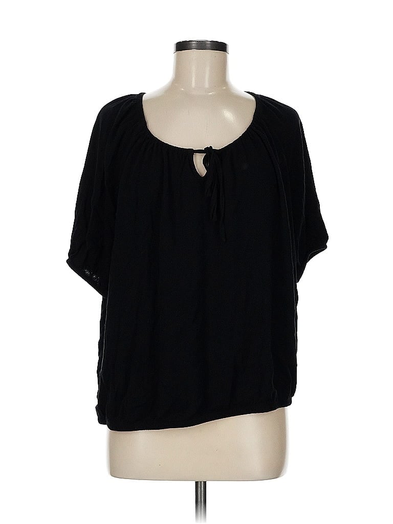 Pre-owned Torrid Short Sleeve Blouse In Black