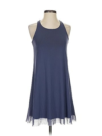 Oiselle Casual Dress (view 1)