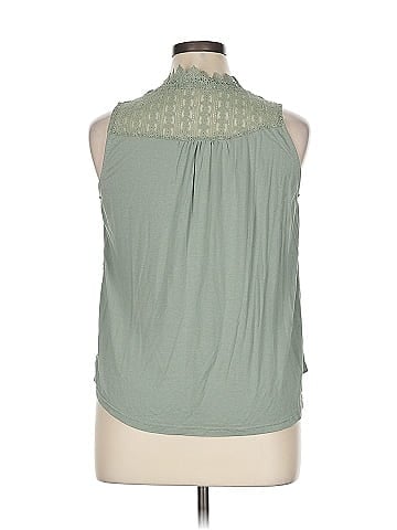 Ember Sleeveless Blouse (view 2)