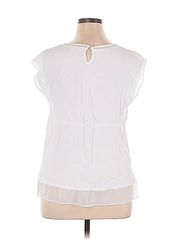 Violet & Claire Sleeveless Blouse (view 2)
