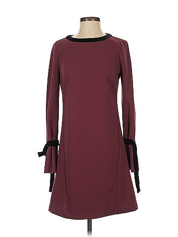 Donna Morgan Casual Dress (view 1)