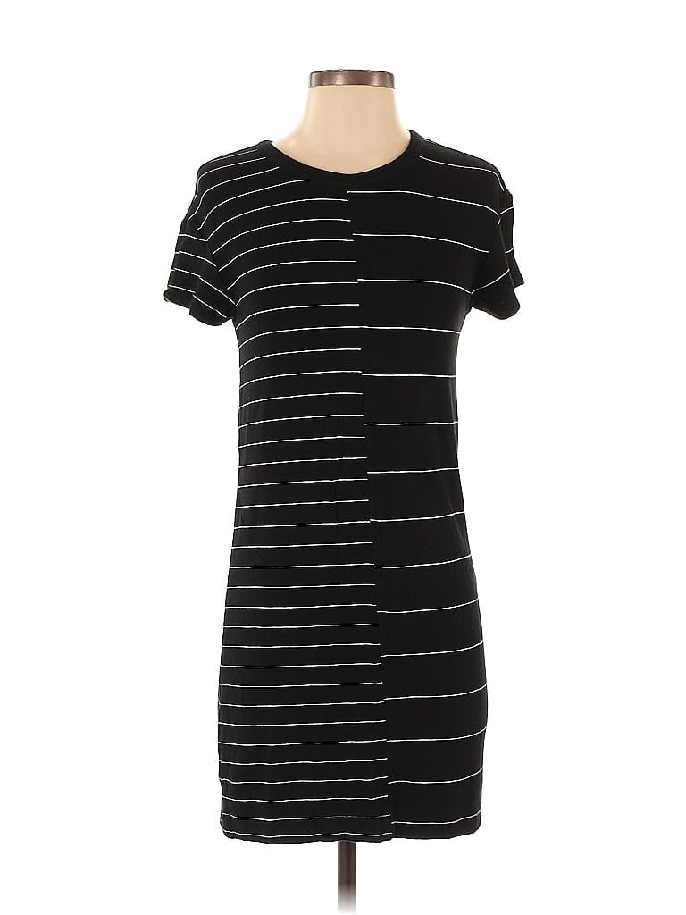 Pre-owned Lou & Grey Casual Dress In Black