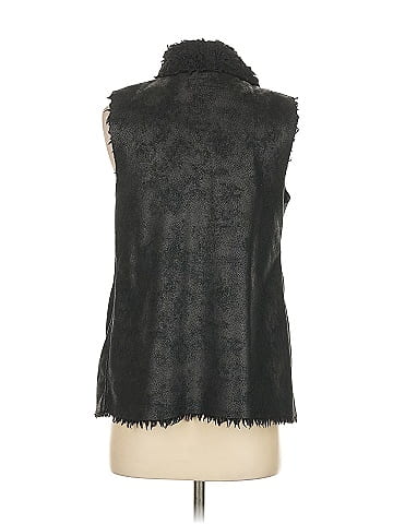 Mo-Ka Faux Fur Vest (view 2)