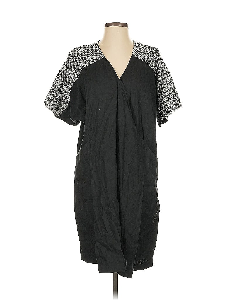 Click to view more detailed imagery on our partner's website Pre-owned Colombo Casual Dress In Black