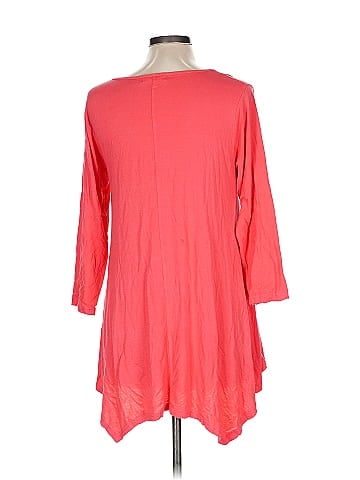 Larace 3/4 Sleeve T-Shirt (view 2)