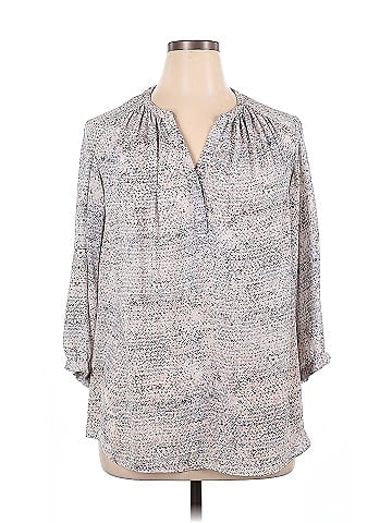 Violet & Claire 3/4 Sleeve Blouse (view 1)