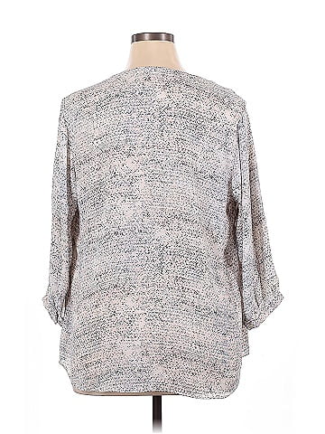 Violet & Claire 3/4 Sleeve Blouse (view 2)