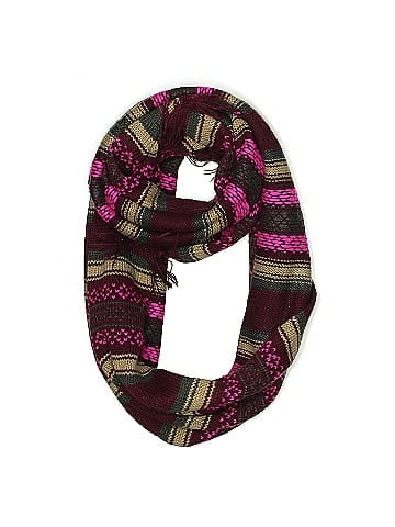 The Limited Scarf (view 1)