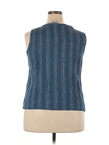 Cabin Creek Sleeveless Top (view 2)
