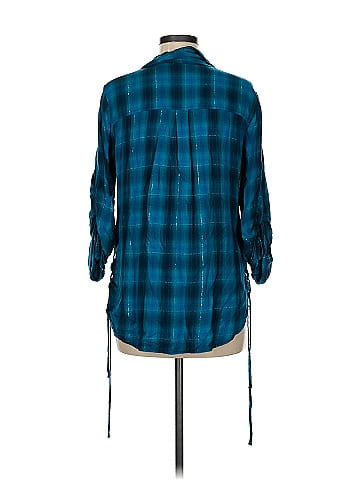 Soho 3/4 Sleeve Button-Down Shirt (view 2)