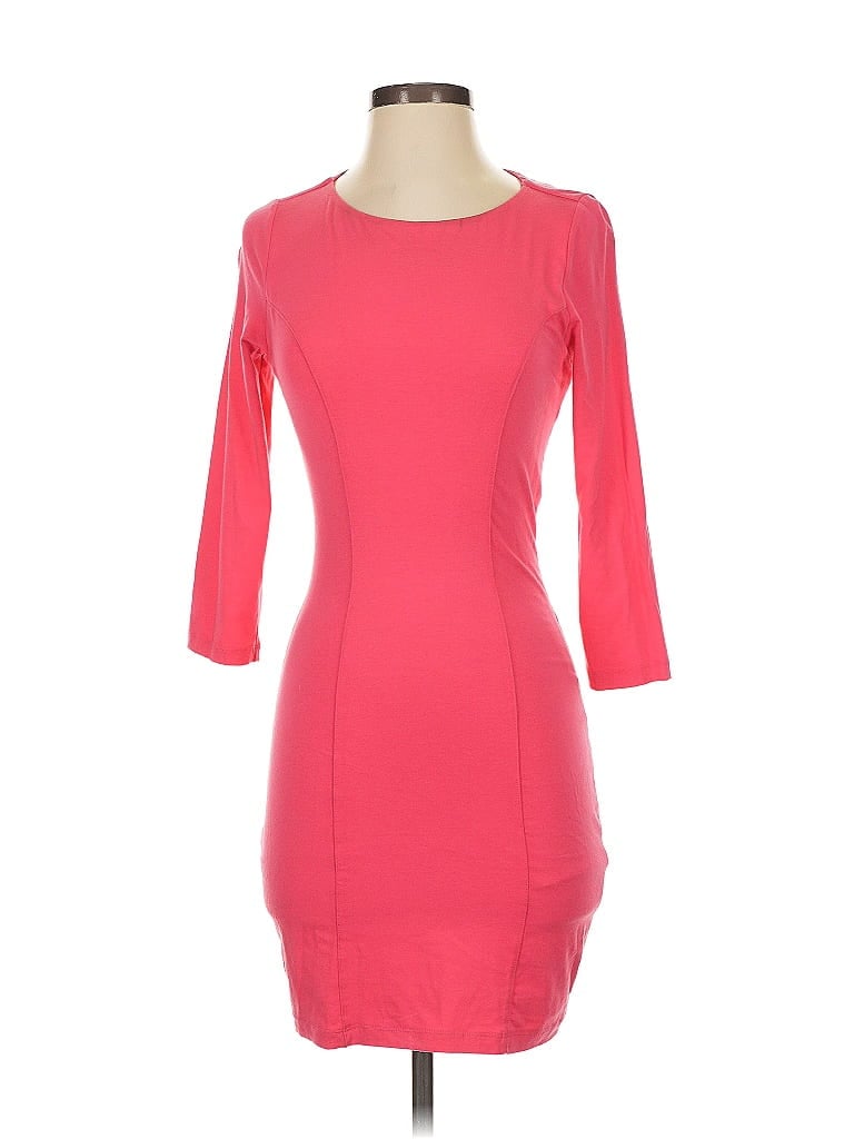 Pre-owned Guess Cocktail Dress In Pink