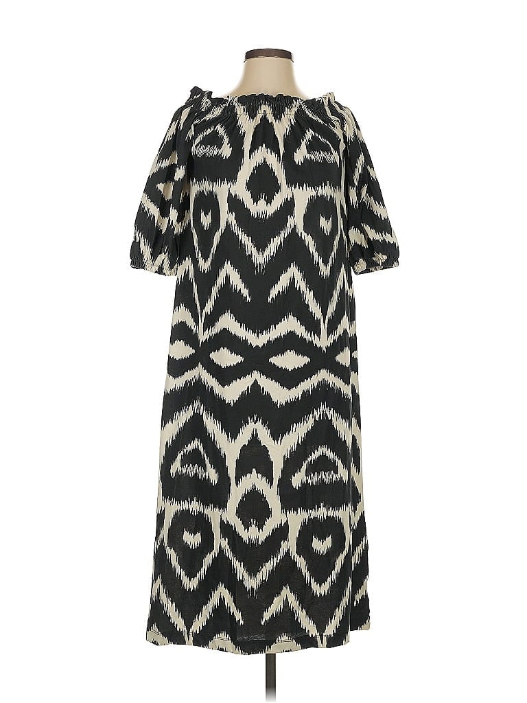 Pre-owned H&m Casual Dress In Black