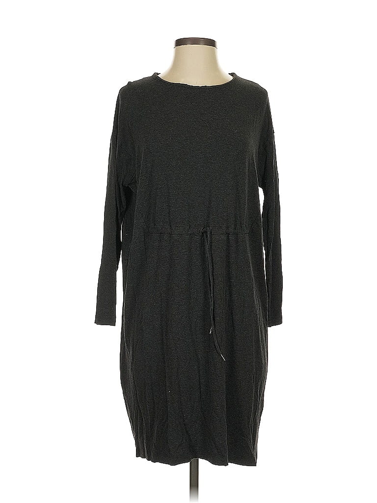 Click to view more detailed imagery on our partner's website Pre-owned Cos Casual Dress In Black