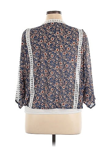 Ember 3/4 Sleeve Blouse (view 2)