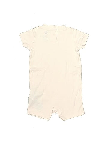 Air Jordan Short Sleeve Outfit (view 2)