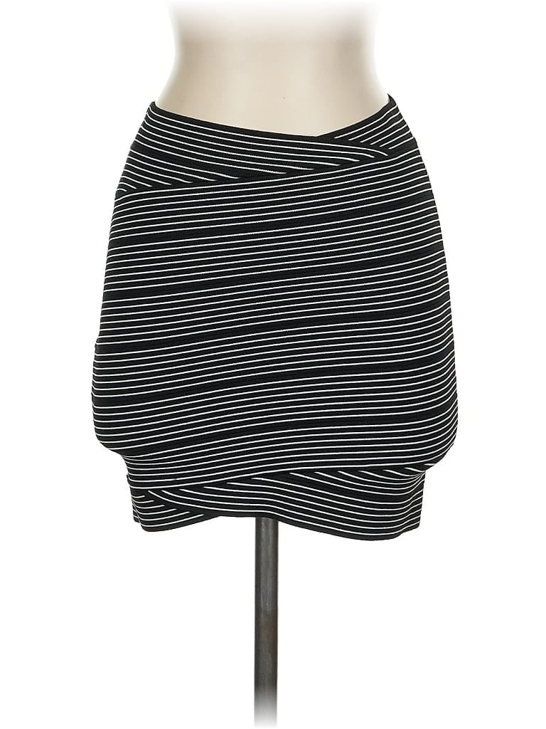 Pre-owned Bcbgmaxazria Casual Skirt In Black