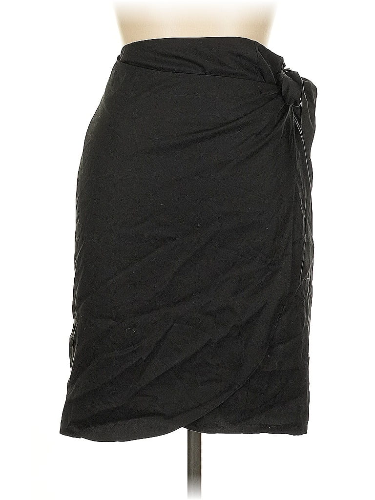 Pre-owned Vetta Casual Skirt In Black