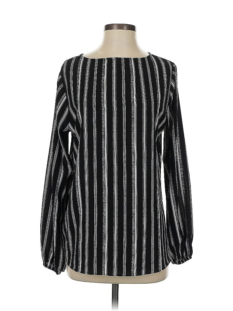 Pre-owned Roz & Ali Long Sleeve Blouse In Black