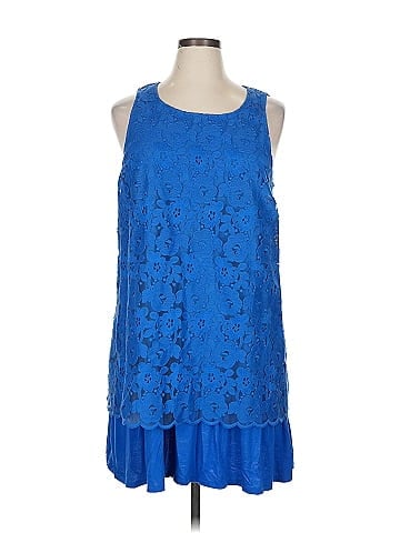 Kensie Sleeveless Blouse (view 1)