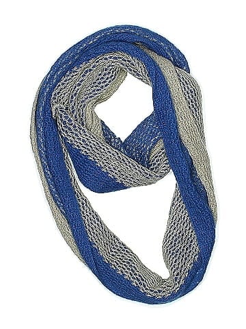 Modena Scarf (view 1)