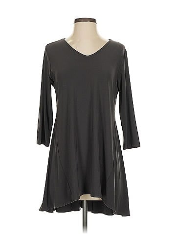 Sun Kim 3/4 Sleeve Top (view 1)