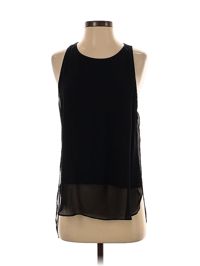 Click to view more detailed imagery on our partner's website Pre-owned Willow & Clay Sleeveless Blouse In Black