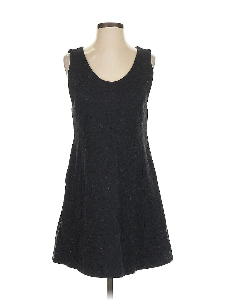 Pre-owned Uniqlo Casual Dress In Black