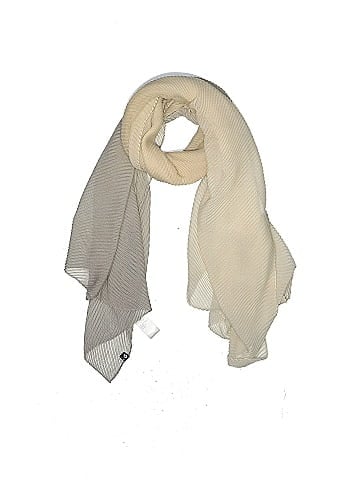 Fraas Scarf (view 1)