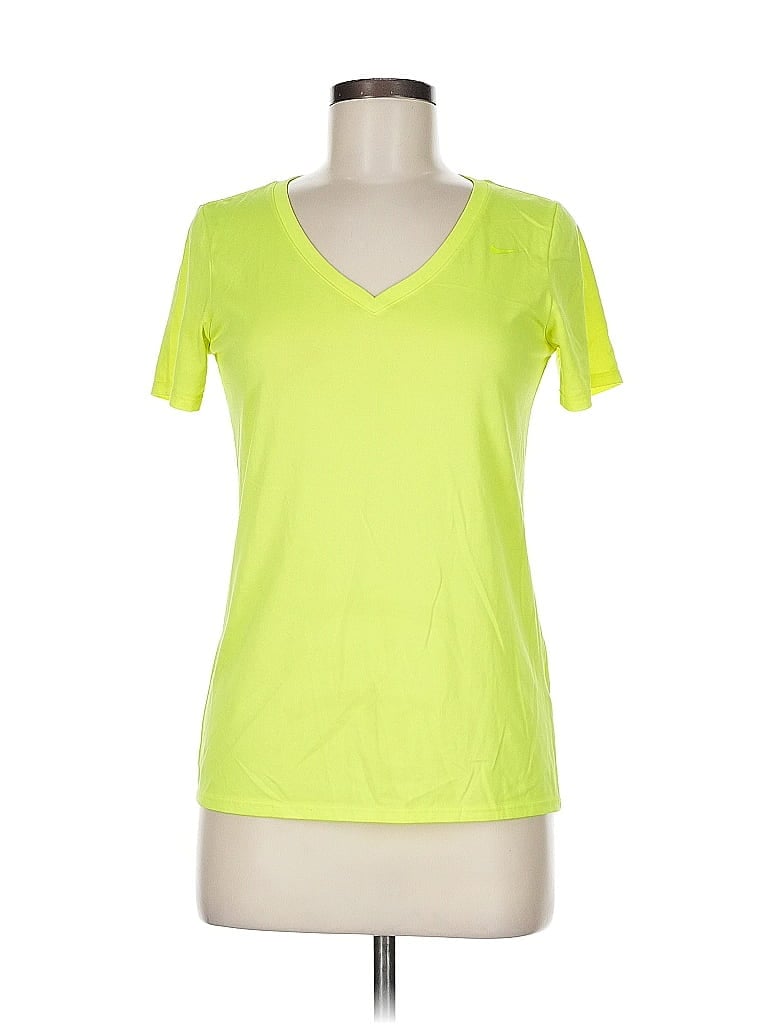 Pre-owned Nike Active T-shirt In Green